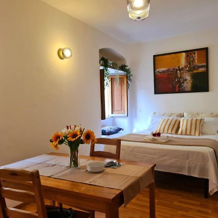 Flavel Navona Apartment Rome Bagian luar foto